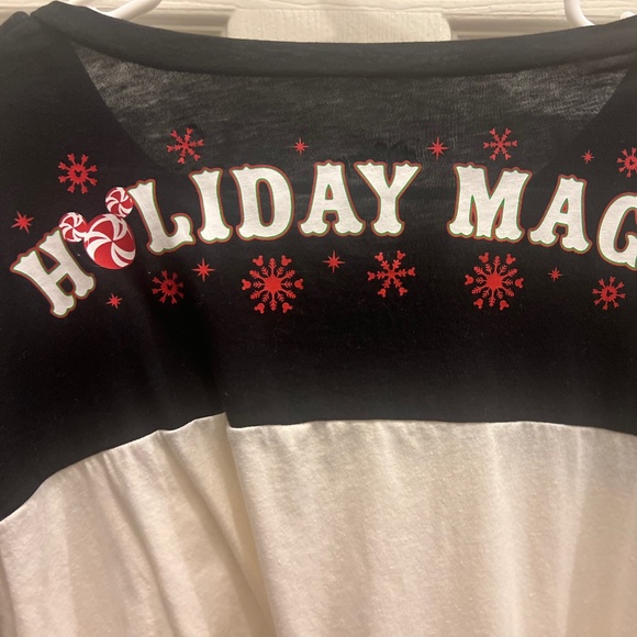 Torrid Disney Mickey Mouse Holiday Classic Fit Jersey Top Size 1X (14-16) - Picture 9 of 9